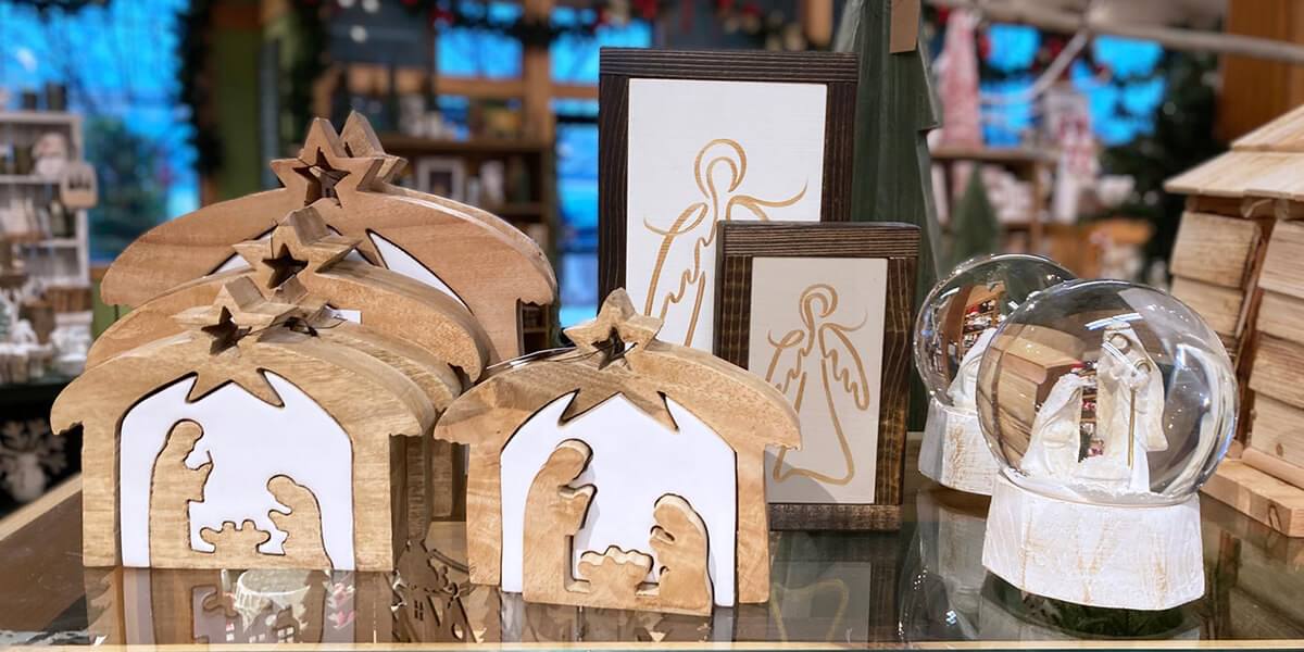 Wooden Nativity Scene | Woods Gifts Minnesota